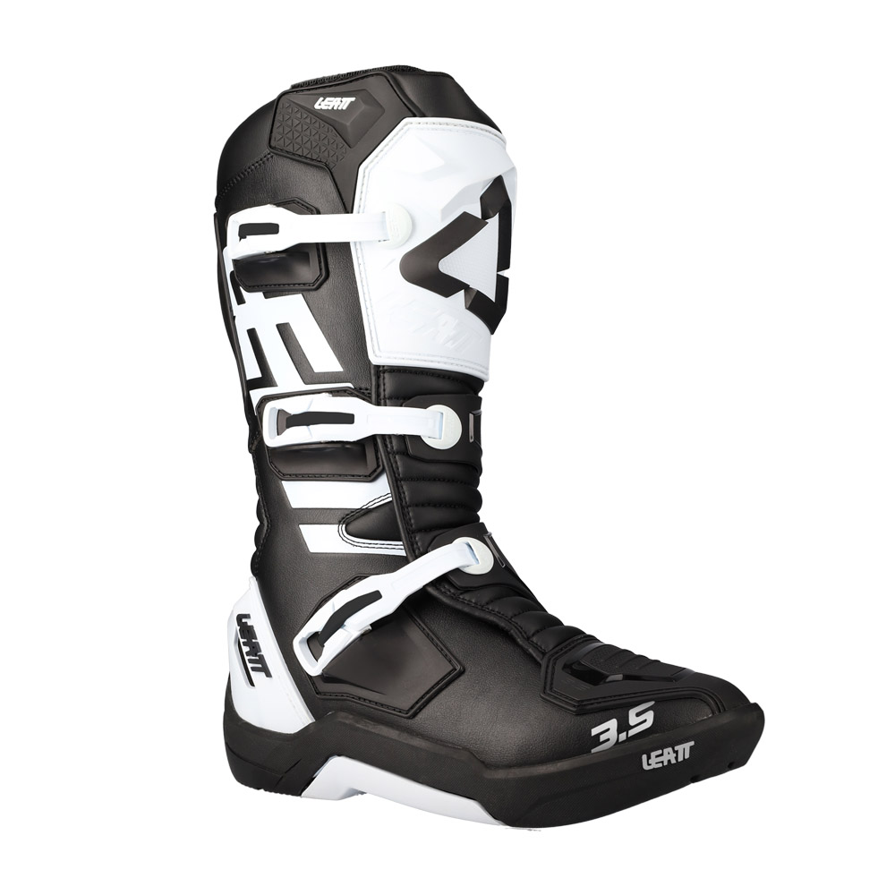 BOOT 3.5 JUNIOR BLACK/WHITE UK1/EU34